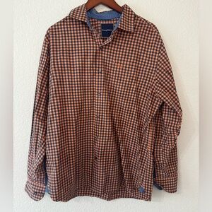Tommy Bahama Button Down